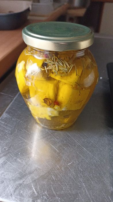 Queijos artesanais e fumeiro