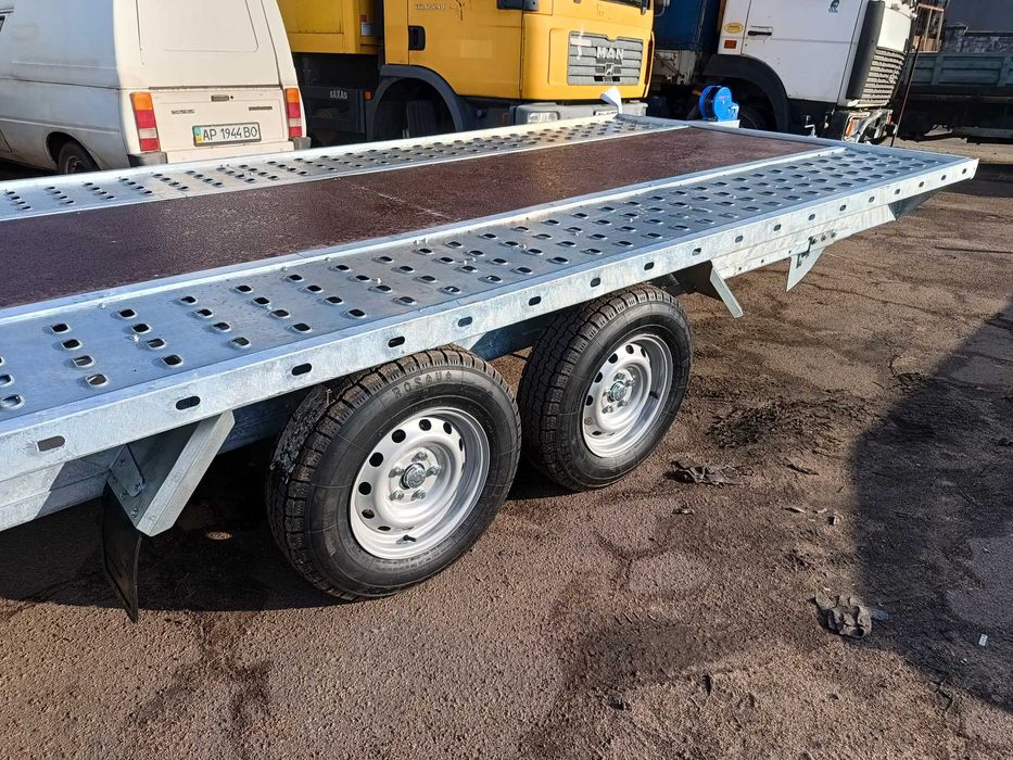 Левета для перевезення авто. Евакуатор. 4,2х2,1