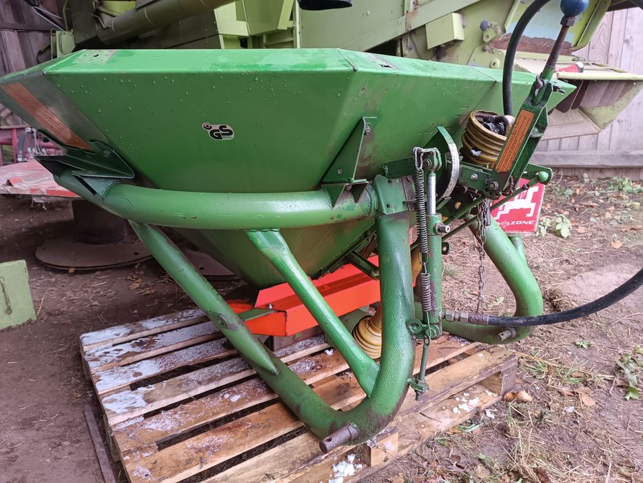 Rozsiewacz nawozu Amazone zaf 603