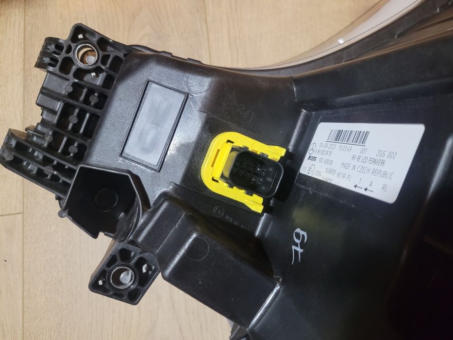 Reflektor lampa Mercedes Actors MP4 MP5 full led