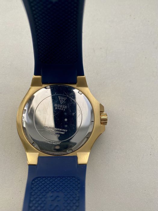 Мужские часы GUESS w0674g2