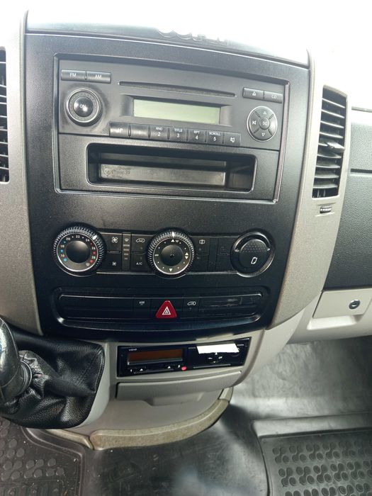 Pomoc drogowa Mercedes sprinter DMC 5ton