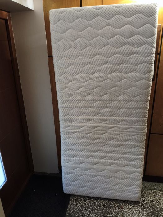 Sprzedam materac hilding 90x200