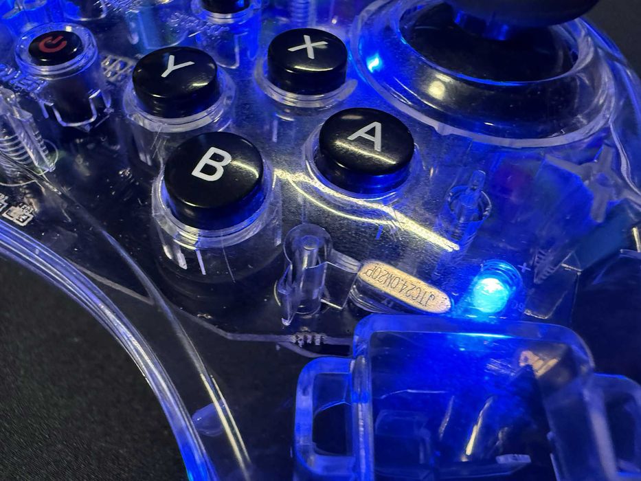 Comando Wii U - PDP Afterglow Pro (c/ Iluminação LED) - Wireless