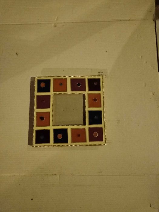 Small brass photo frame64750489323650120