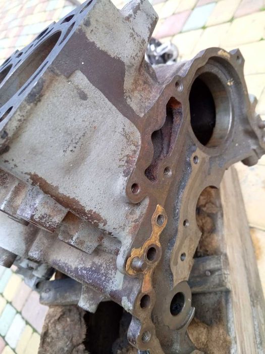 Блок + ГБЦ Subaru Justy 1,2  1984-1990