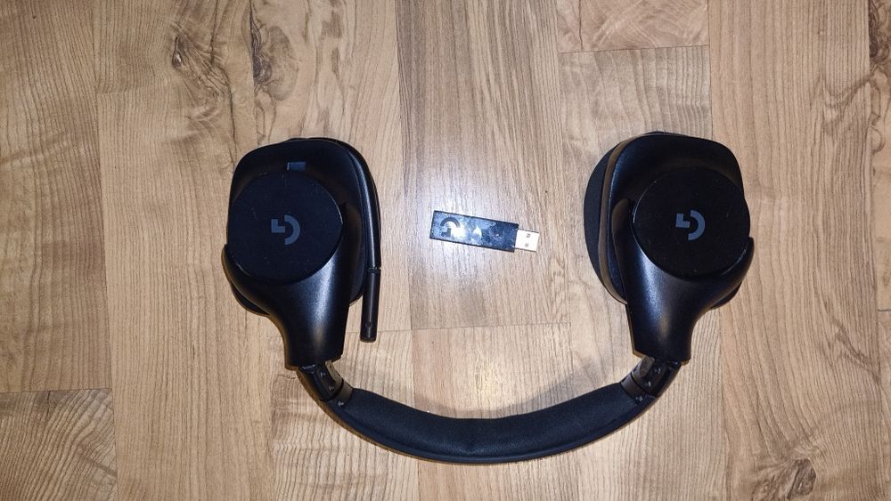 Słuchawki bezprzewodowe logitech g533 [OPIS]