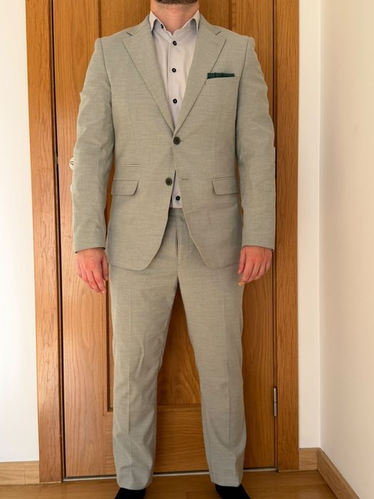 Fato casamento homem