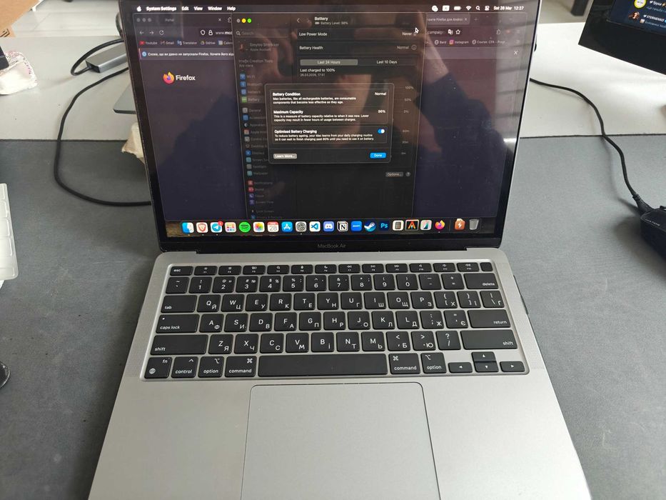 Macbook Air M1 2020, 14", 8GB, 256GB, 96%