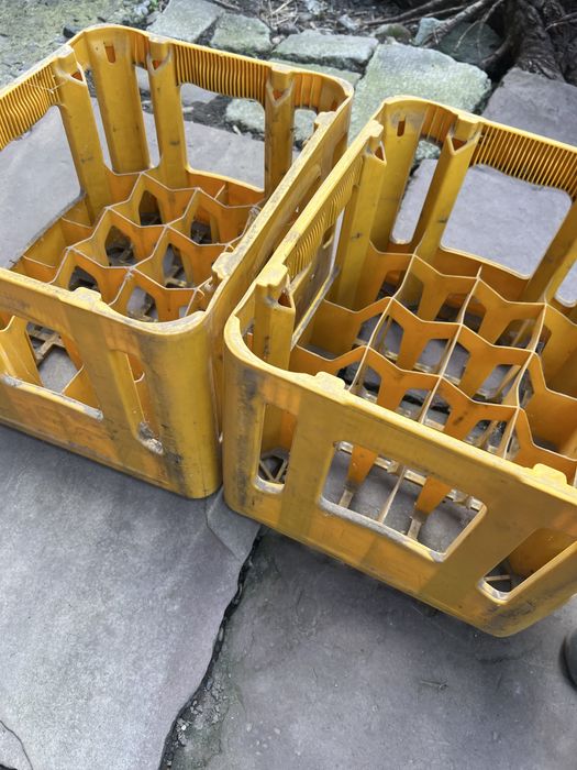 Ящик пластиковий під пляшки / пивний