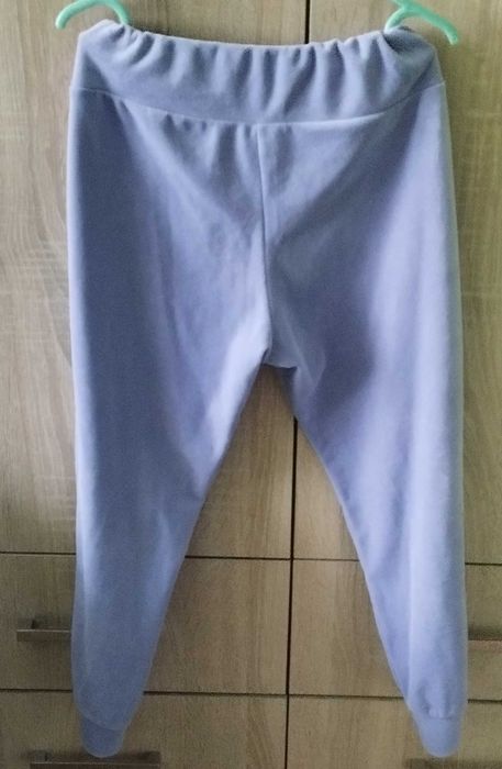 Nowy dres ze Stichem 128