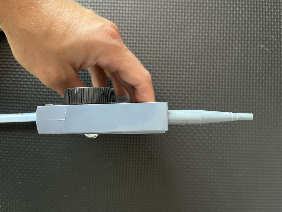 Dozownik pistolet do kleju Loctite stan idealny