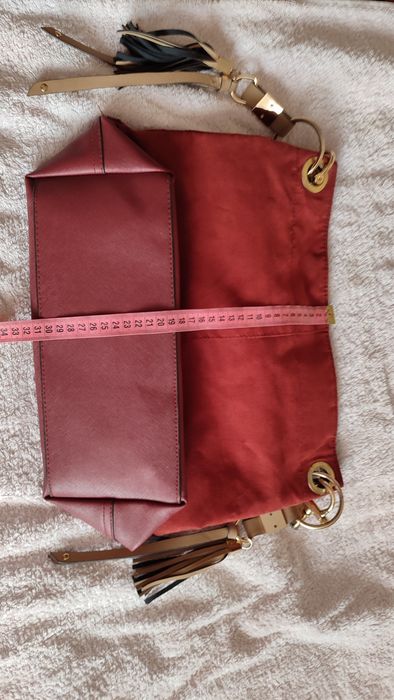 Сумка жіноча червоного кольору