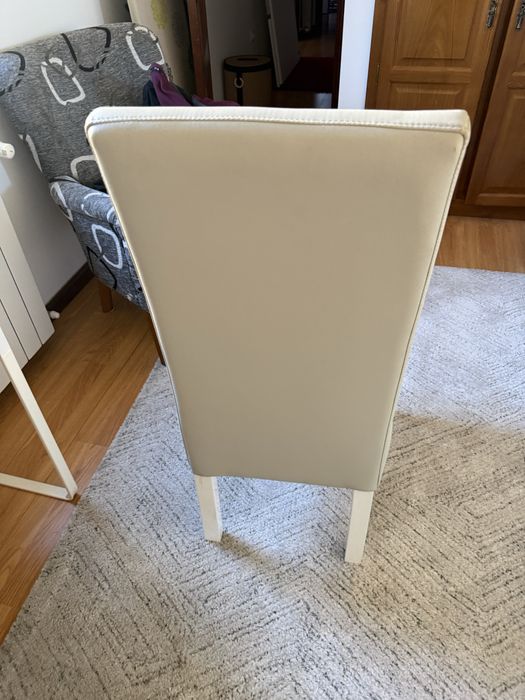 6 Cadeiras de sala de jantar