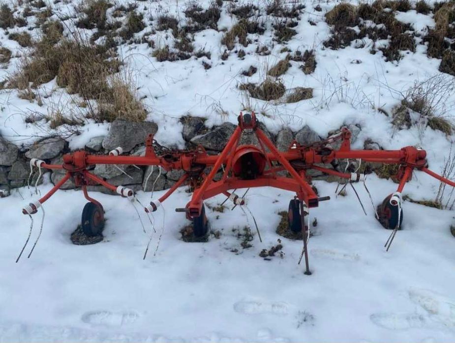 Przetrząsarka przewracarka