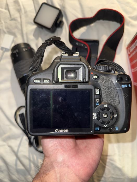 Canon 550D com duas lentes