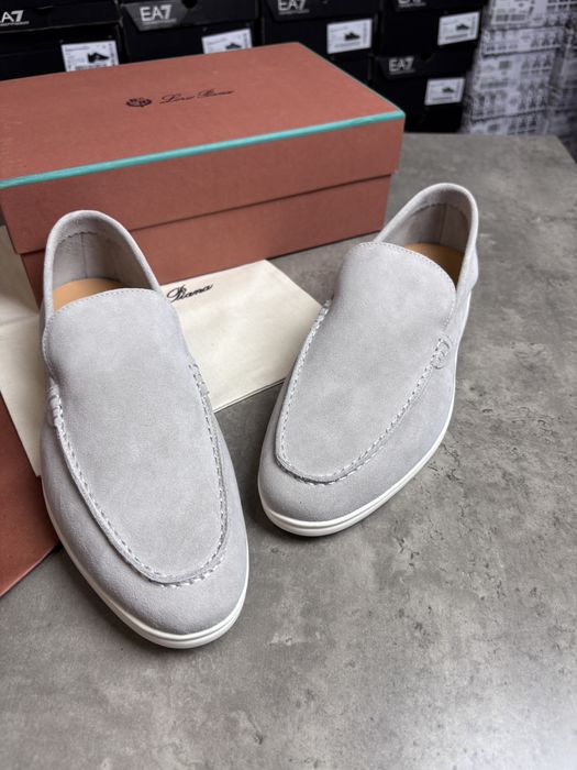 замшеві лофери Loro Piana Walk сірі мужские лоферы светло серые