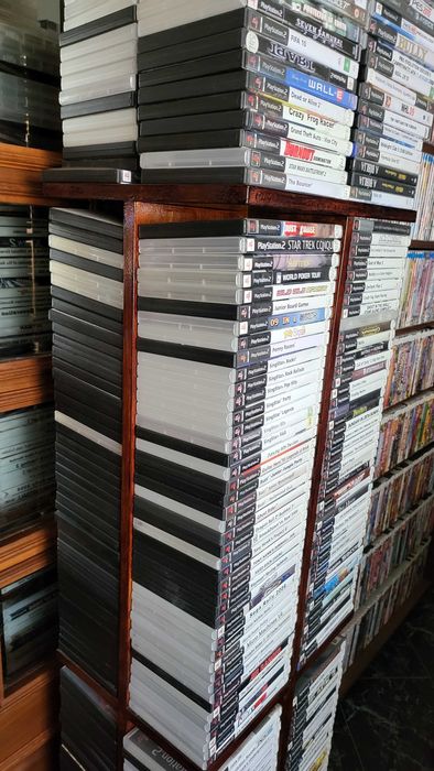 Playstation  2 como nova e 360 jogos
