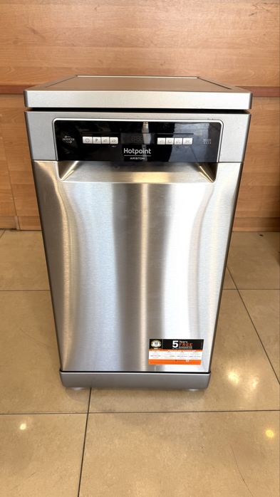 Zmywarka Ariston HOTPIONT 45 cm  HSFO3T223WCX