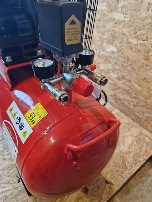 Kompresor olejowy 100L sprężarka 230V dwutłokowy 3,8KM
