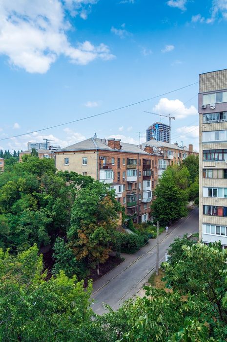 Вільна! 1к Квартира подобово Київ м.Звіринецька Бул. Дружби народів 8А