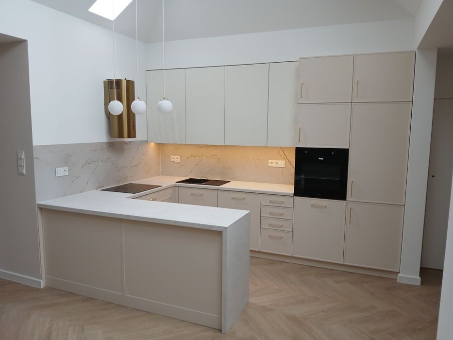 Meble na wymiar - kuchnie, szafy, garderoby i inne