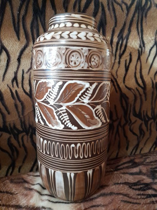 Ваза керамічна. Вінтаж. Угорщина