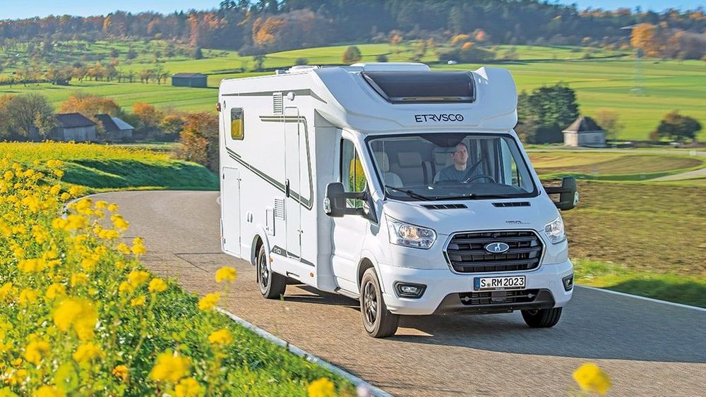 Etrusco T 7.3 SF  / Ford / XCAMP / 4 osobowy / Kat B