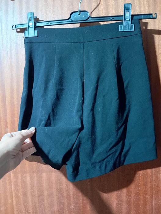 Saia calção Stradivarius 34