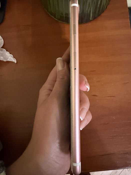 iPhone 7 Plus б/у в хорошому стані