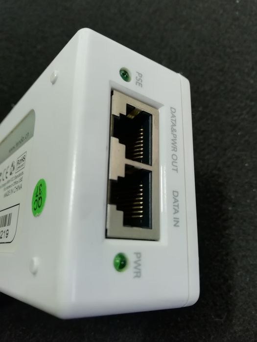 PoE адаптер Tenda POE1500S