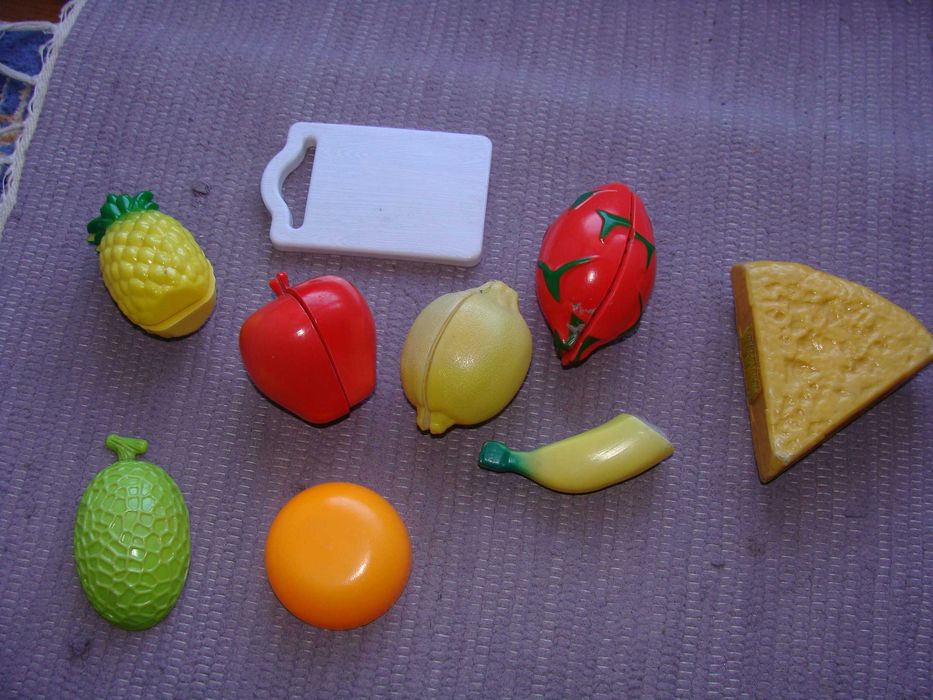 Alimentos para cozinha de brincar