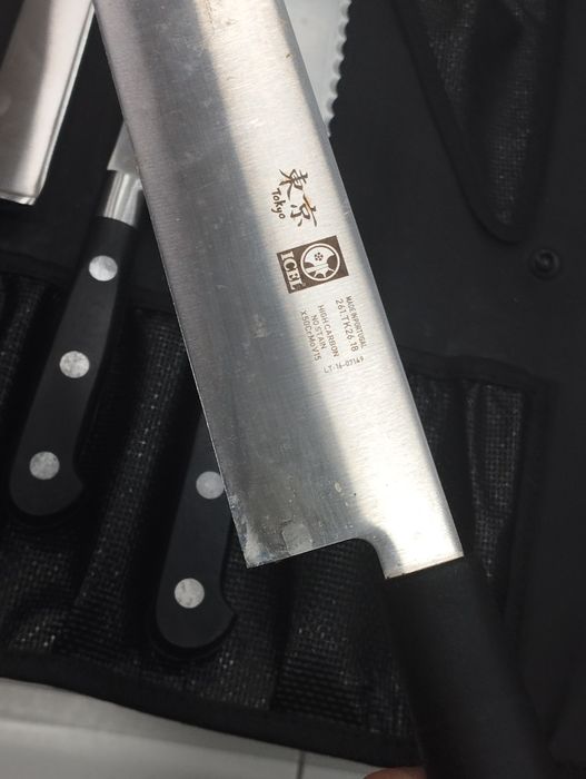 Esttojo profissional com 4 facas icel