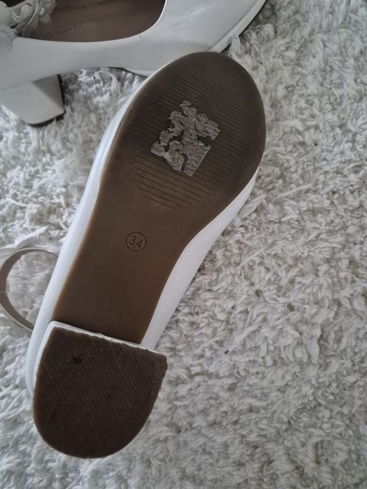 Buty na obcasie dziewczynka 34