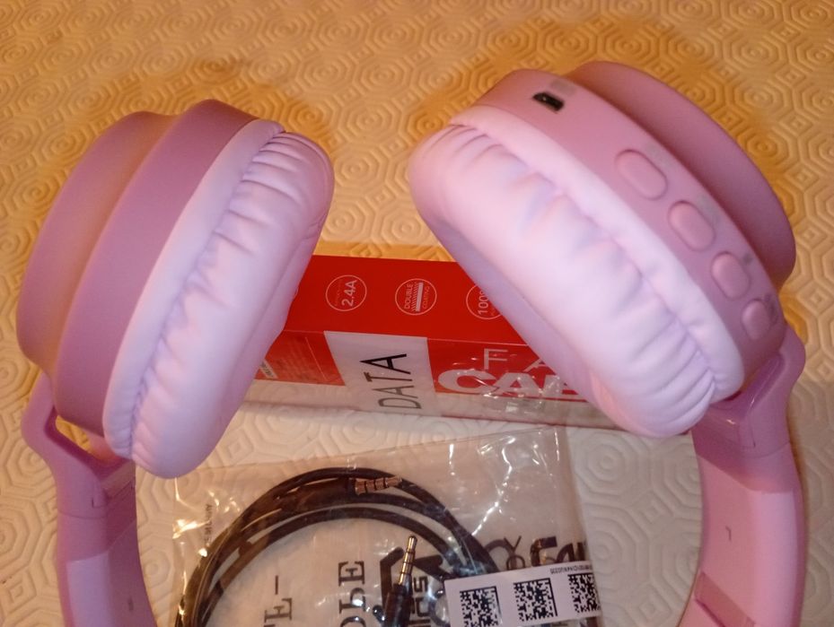 Fones Menina + cabos novos