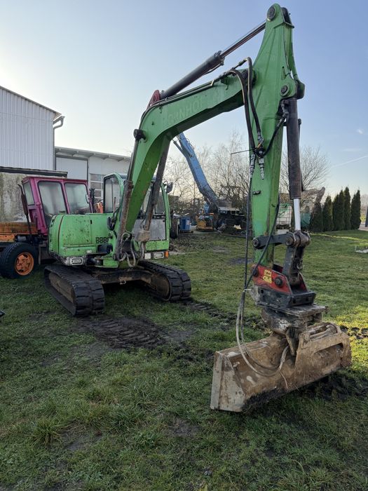 Koparka Neuson 8002 Polecam