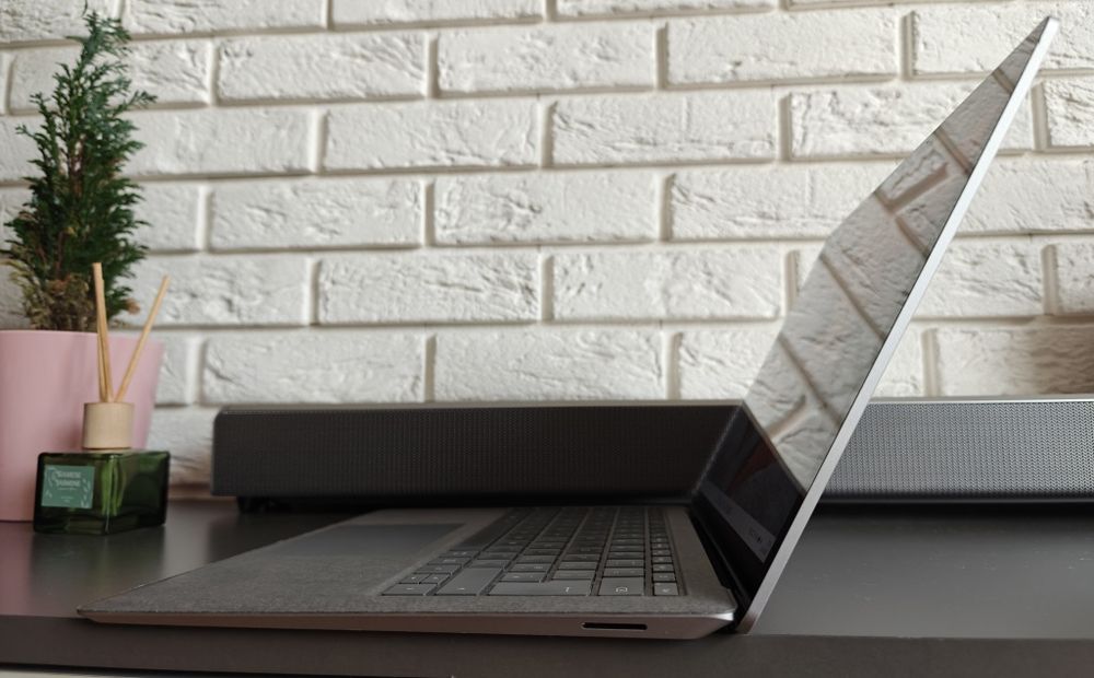 Microsoft Surface Laptop 3 (1867) | i5-1035G7 | 8 GB RAM | SSD 256 GB | Dotyk