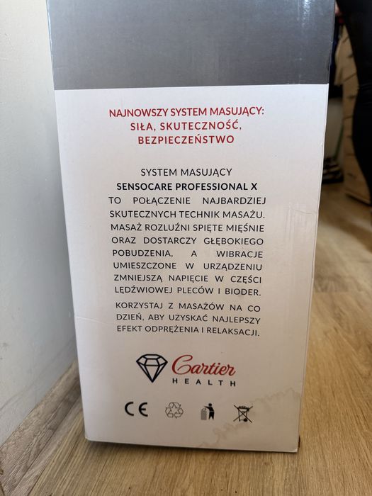 Materac z systemem masujacym