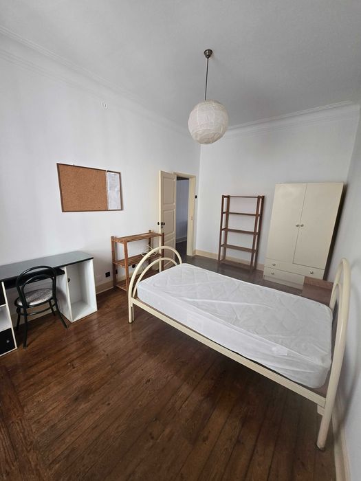 Quartos só para estudantes junto à UBI-Covilhã