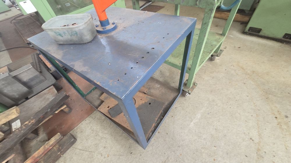 Maquina de roscar