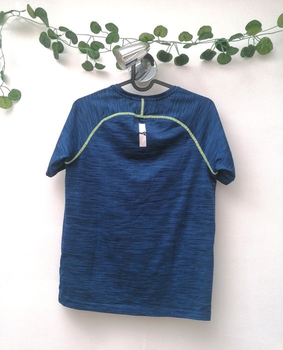 T-shirt Desportiva de Rapaz