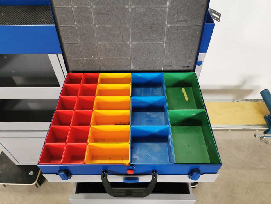 Zabudowa serwisowa warsztatowa KANGOO DOKKER BERLINGO TRANSIT Courier