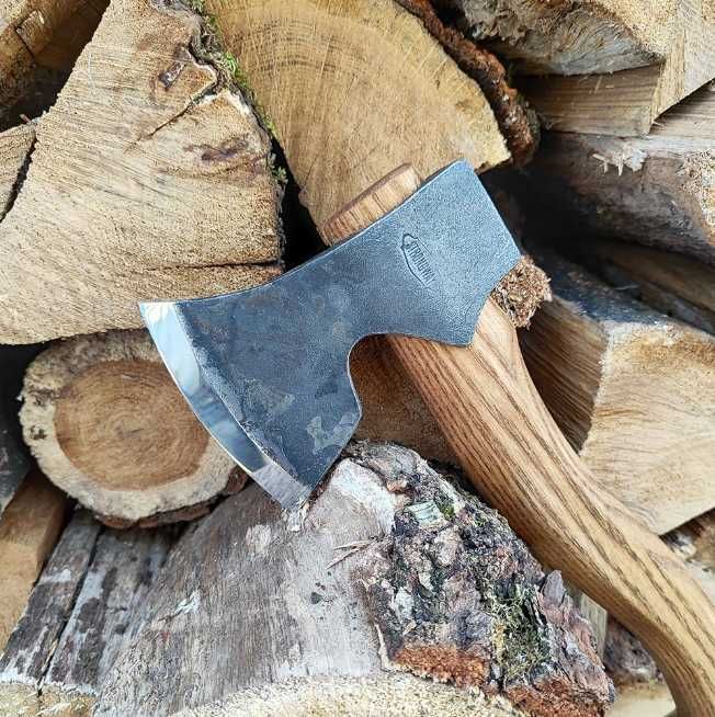 Кована сокира "Гарт" ручної роботи з чохлом, топор кованый с чехлом