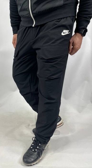 Мужские зимние спортивные штаны Nike плащевка на флисе