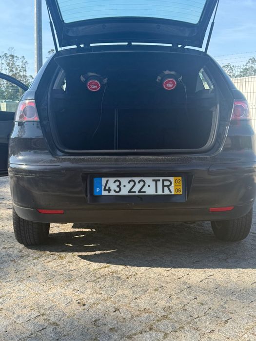 Seat Ibiza 1.2 6L de 64cv, Gasolina , Nacional.
