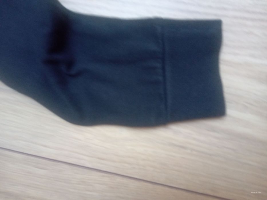 Bluzeczka z długim rękawem 152 cm wzrost