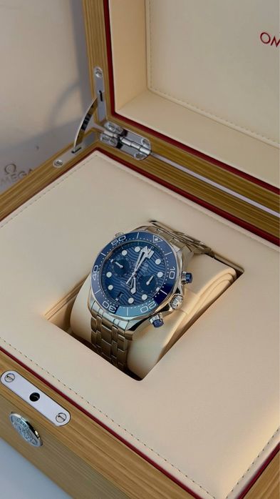 Годинник OMEGA SEAMASTER DIVER 300M ref 210.30.44.51.03.001