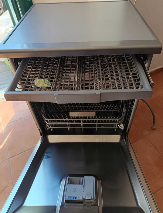 Máquina de lavar louça Beko