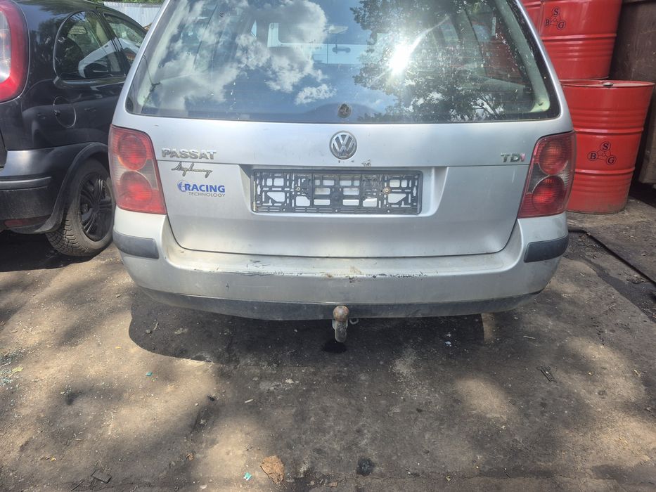 Lampa tyl passat b5,klapa bagarznika,blotnik