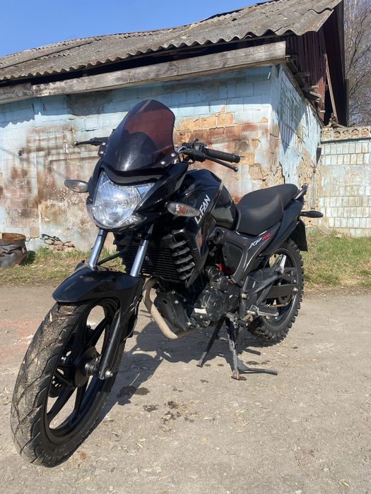 Продам ліфан кп200